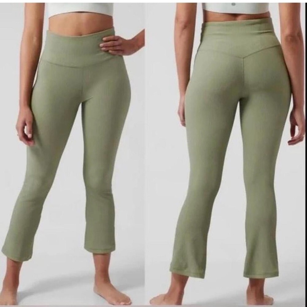 Athleta Elation Rib Crop Flare Leggings High Rise Yoga Pilates Athleisure XS